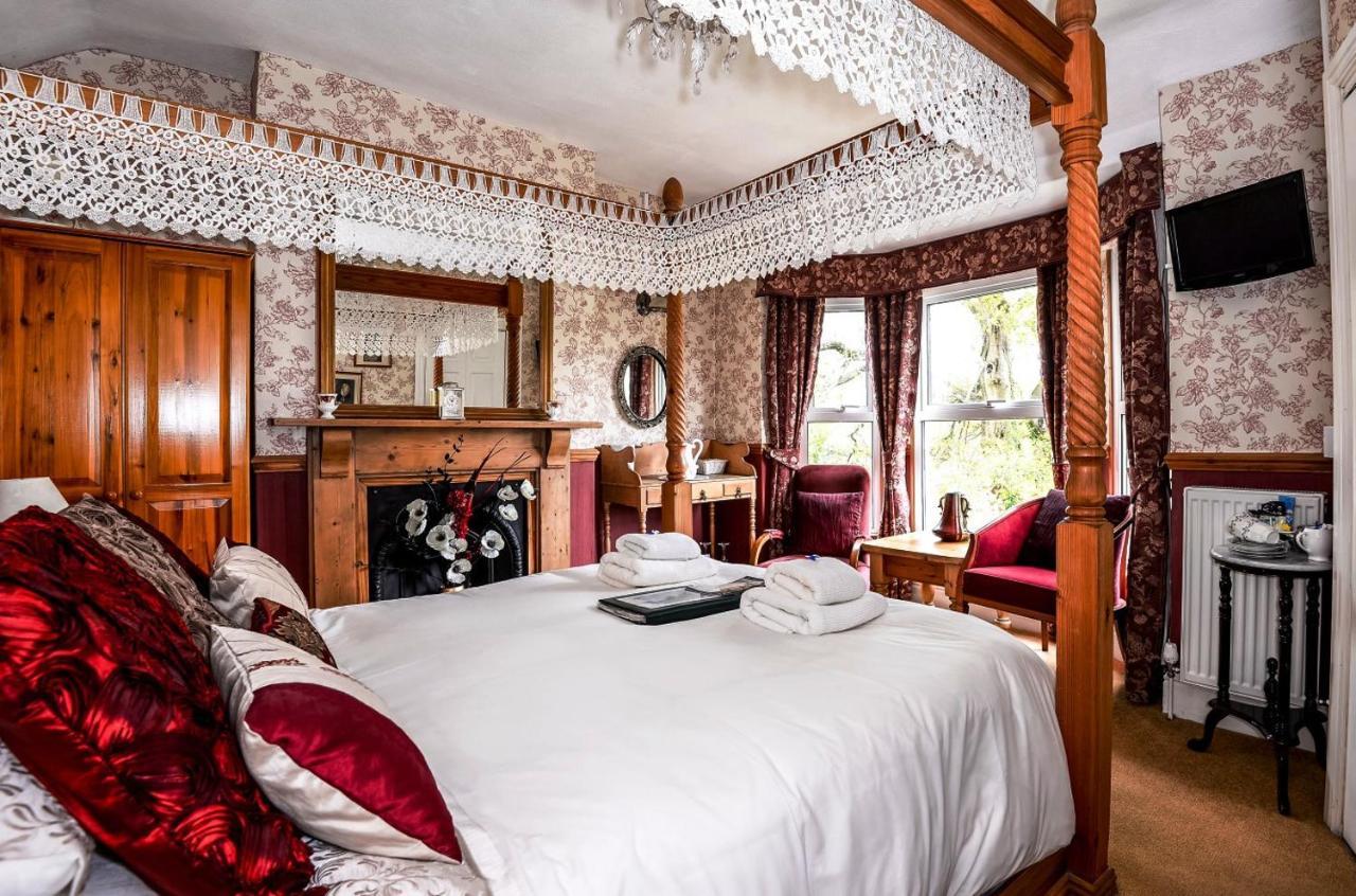 Twin Oaks Guest House Cadnam Экстерьер фото